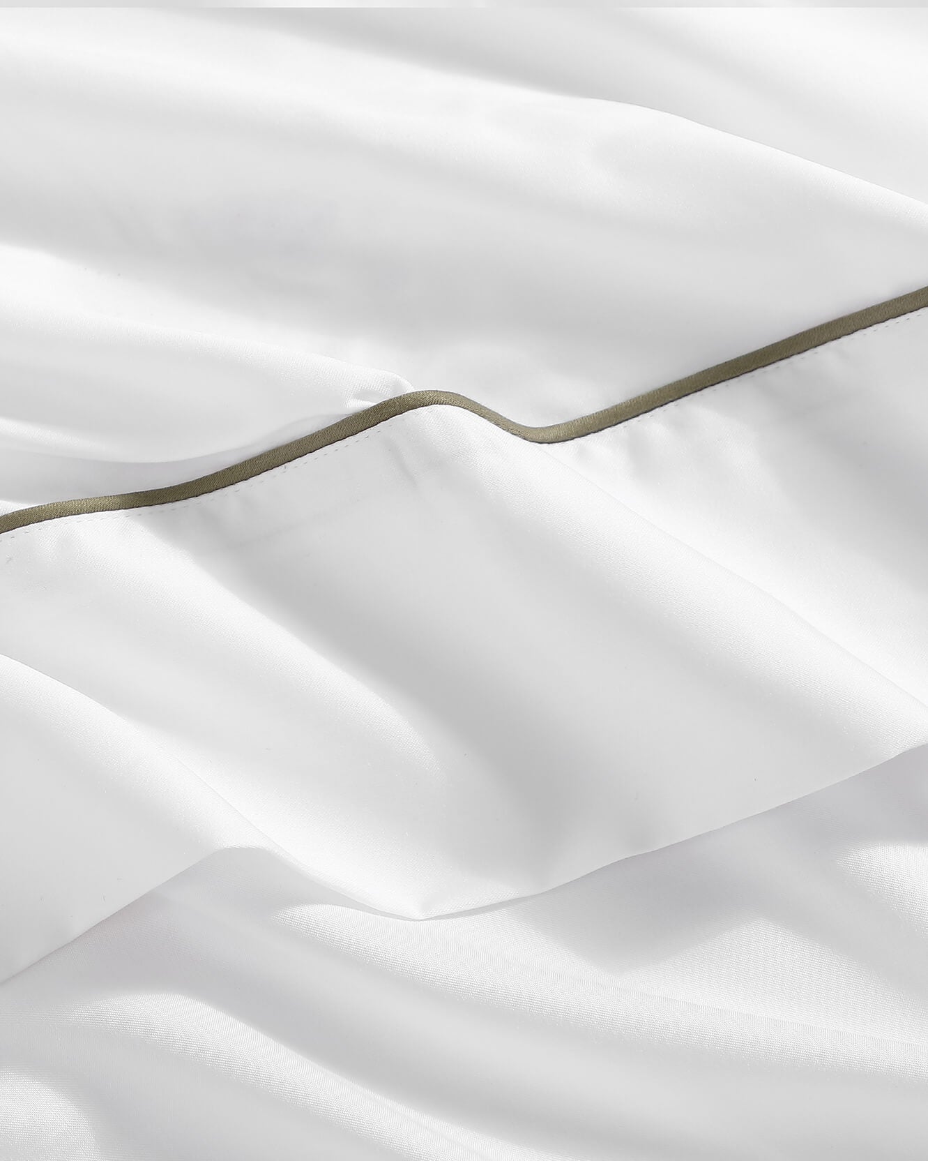Luxe Bamboo Top Sheet with Piping