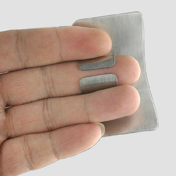 Finger Guard for Safe to Slice Cutting - Family Friendly Furniture